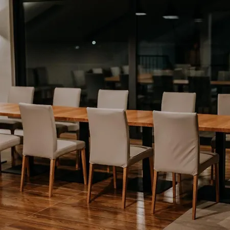 Appartamento N, Trabki *